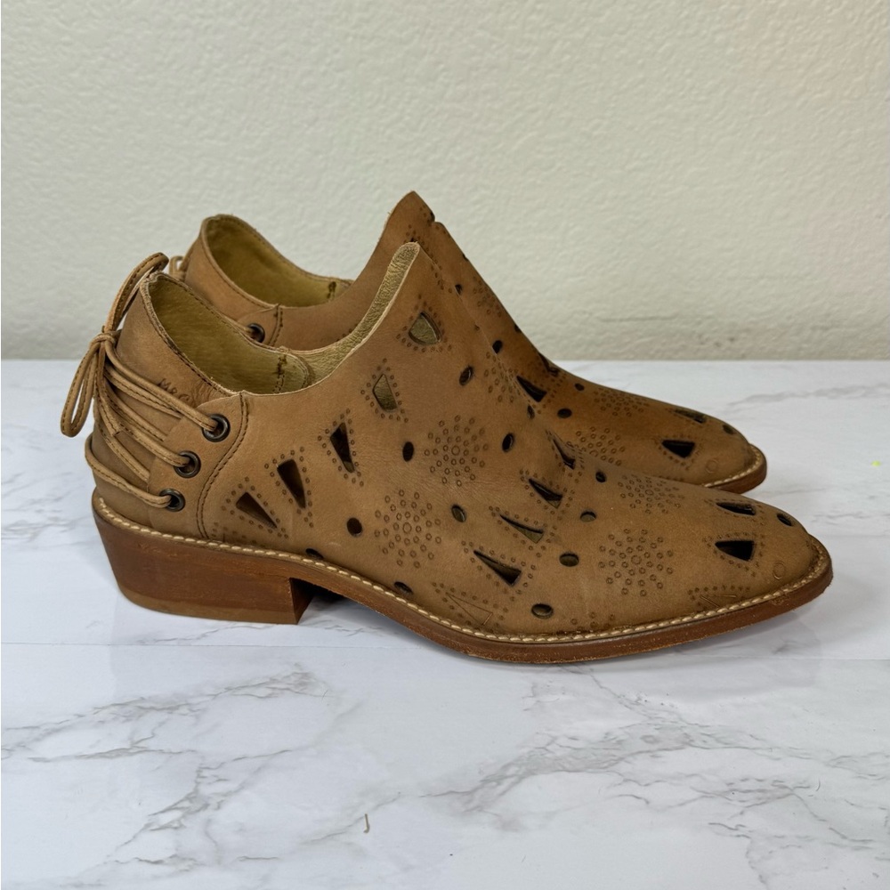 Musse & Cloud Athena Laser‑Cut Leather‎ Ankle Booties Genuine Leather US 9